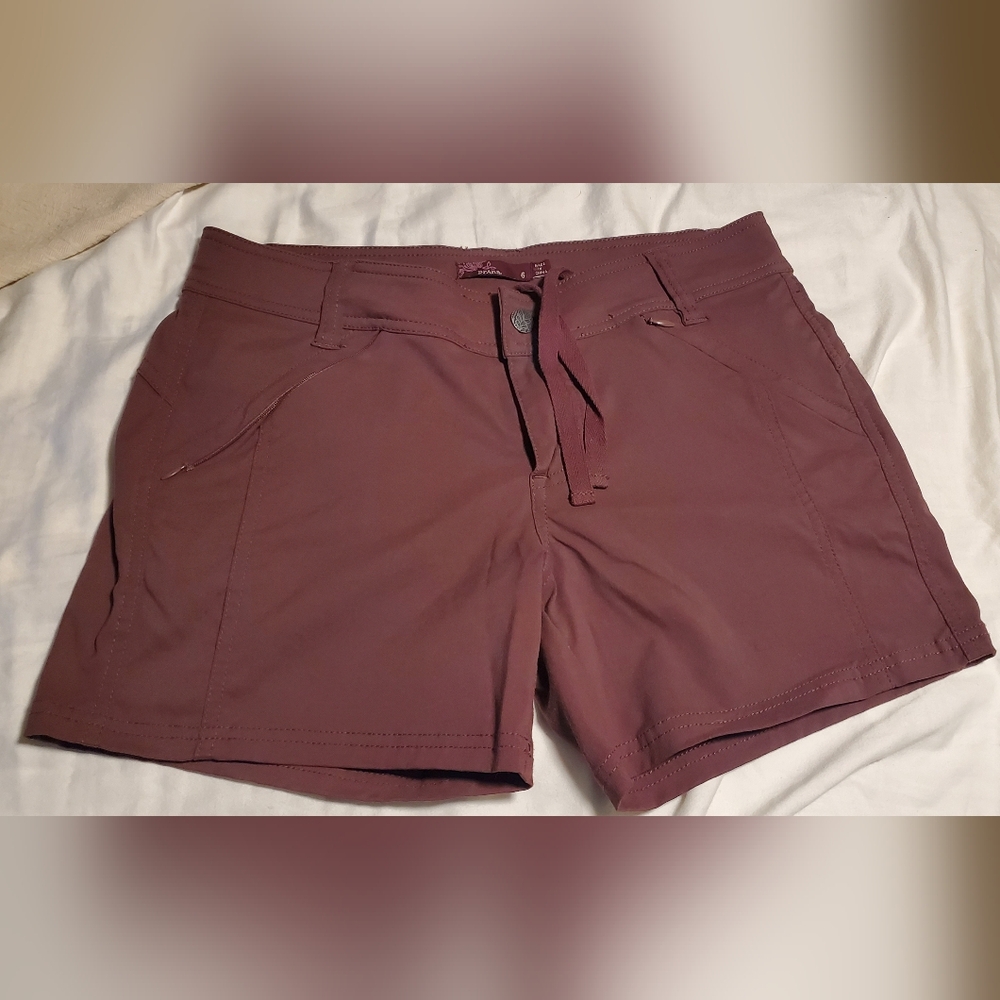 Prana Raisin Purple Shorts with Buttoned Pockets - Picture 4 of 4